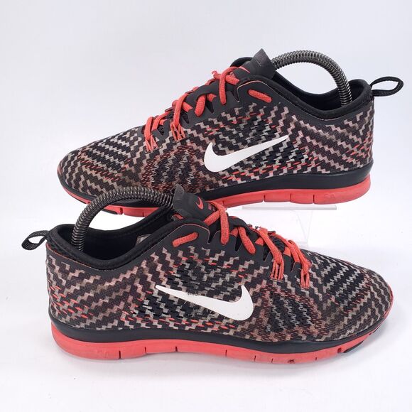Nike Free 5.0 TR Fit 4 Athletic Running Shoe Womens Size 8 629832-005 Black Red - Picture 6 of 9